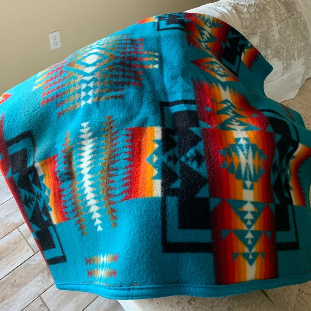 New Pendleton Chief Joseph Blanket (no fringe) - Picture 2 of 6